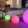 Kép 2/8 - Úszó napelemes gömblámpa 40 cm RGB