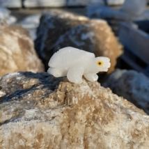 Kő állat 3 cm fehér/ teknősbéka