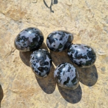 Indigo gabbro tojás 4-5 cm