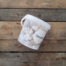 Fehér zúzott kő 20-55 mm / vödör 2750 ml