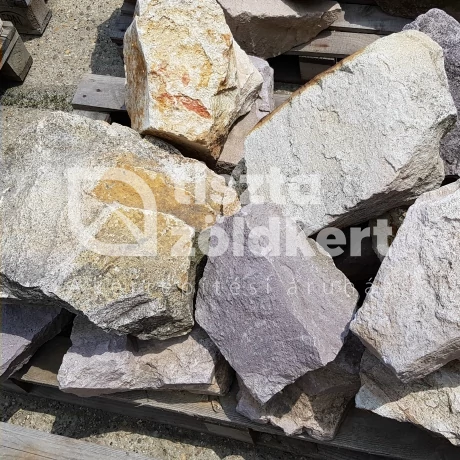 Szivárvány tipegő és támfalkő MÉRŐS (kg)