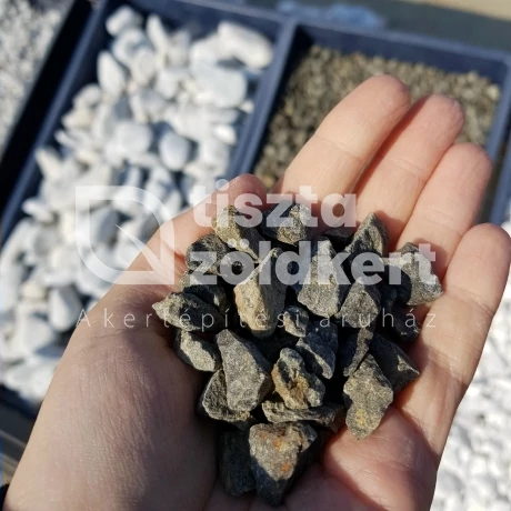 Bazalt zúzalék 11 - 22 mm 20 kg zsákos