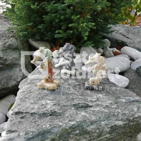 Kő állat 3 cm/ csikóhal