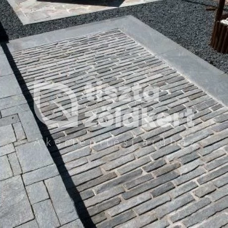 Kavalas szabálytalan burkoló