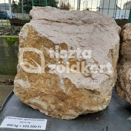 Bakonyi szikla- egyedi óriás 270kg